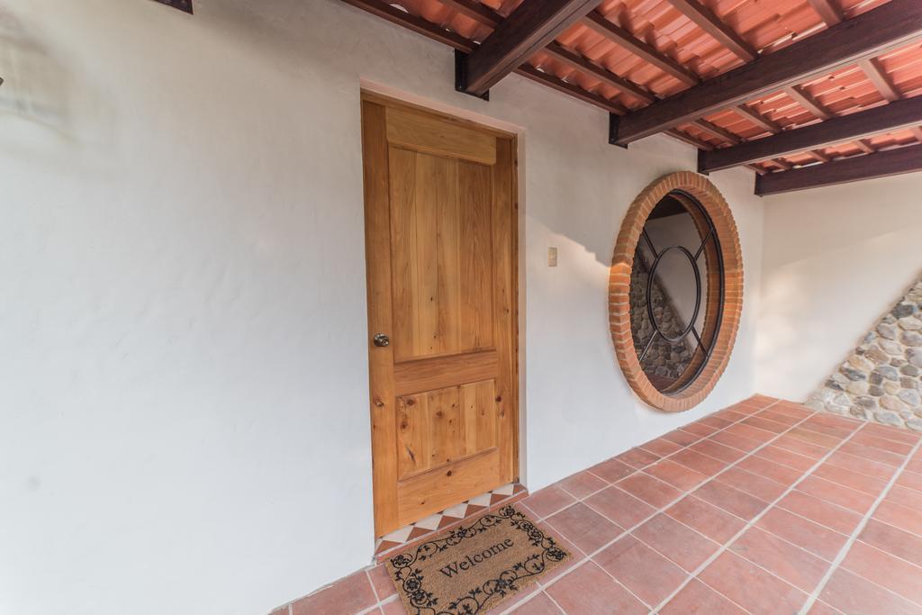 Villas Jucanya Super Higienizadas Panajachel Chambre photo