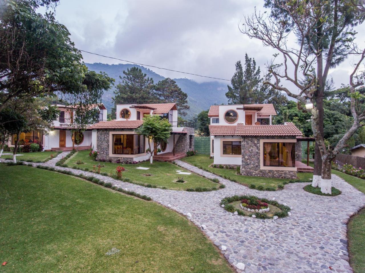 Villas Jucanya Super Higienizadas Panajachel Extérieur photo